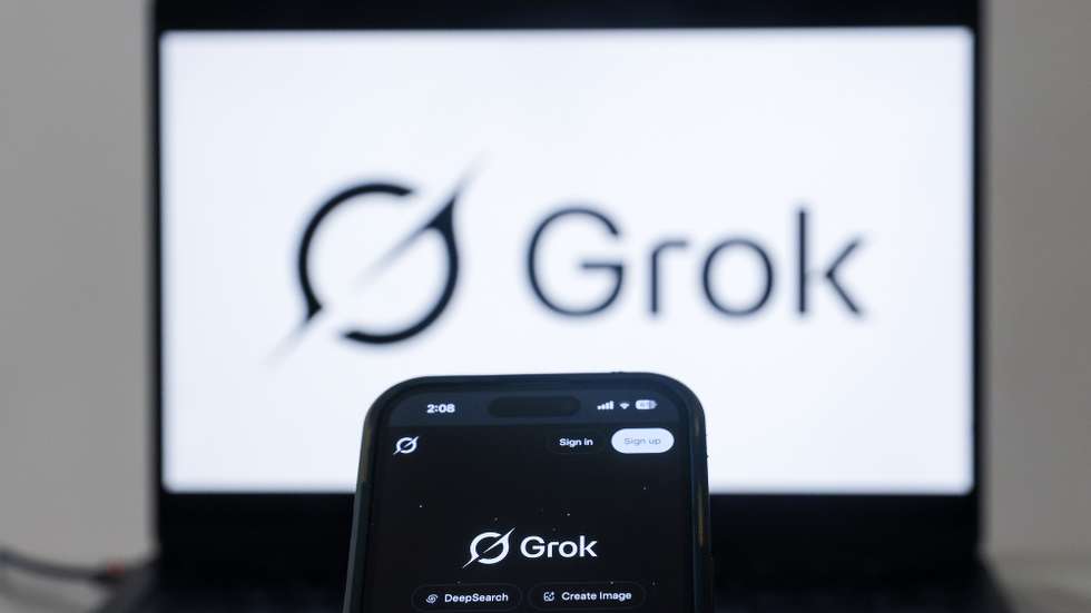 epaselect epa12644242 The Grok artificial intelligence (AI) website is displayed on a mobile phone as a nationwide restriction on the service takes effect, in Shah Alam, outside Kuala Lumpur, Malaysia 12 January 2026. The Malaysian Communications and Multimedia Commission (MCMC) ordered a temporary block on the tool starting 11 January, citing its 'repeated misuse' to generate non-consensual sexually explicit images and 'grossly offensive' content. According to the regulator, the action was taken after social media platform X and xAI, the start-up behind Grok, failed to implement adequate technical safeguards despite multiple formal notices.  EPA/FAZRY ISMAIL