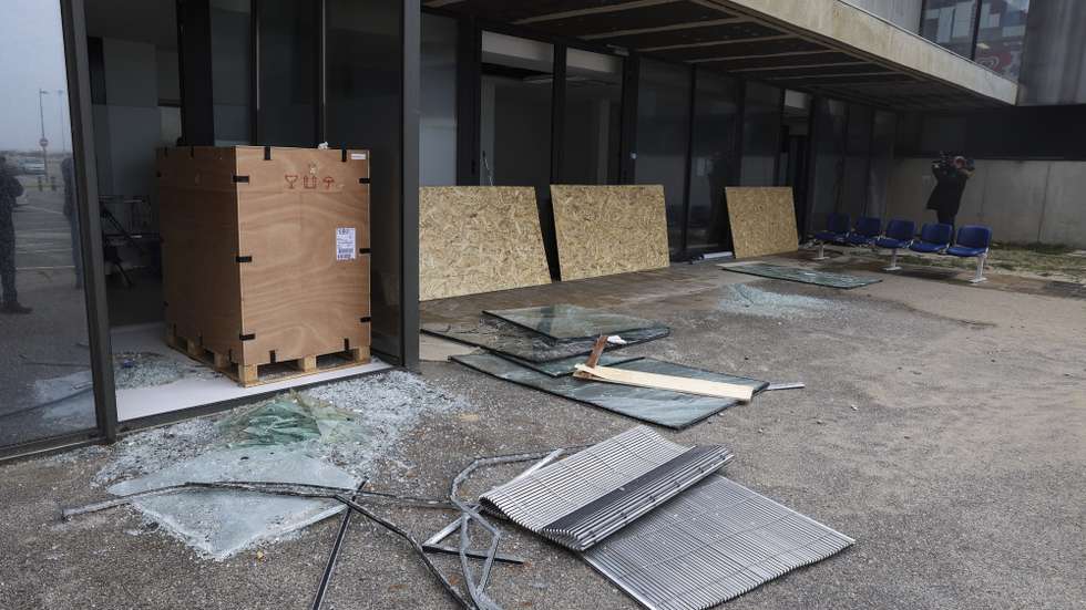 A passagem da depressão Kristin na Figueira da Foz fez causou destruição no Hospital Distrital da Figueira da Foz, na Figueira da Foz, 28 de janeiro de 2026. PAULO NOVAIS / LUSA