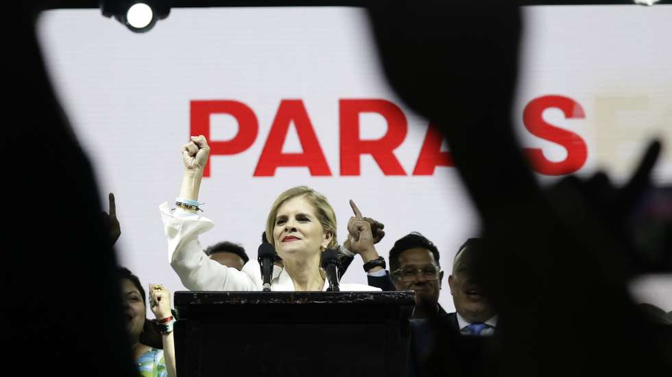 epa12699656 Laura Fernandez of the Sovereign People (Pueblo Soberano) party celebrates after winning the presidential elections in San Jose, Costa Rica, 01 February 2026. Costa Ricans elected a new president and 57 members of the Legislative Assembly for the 2026–2030 term.  EPA/JEFFREY ARGUEDAS