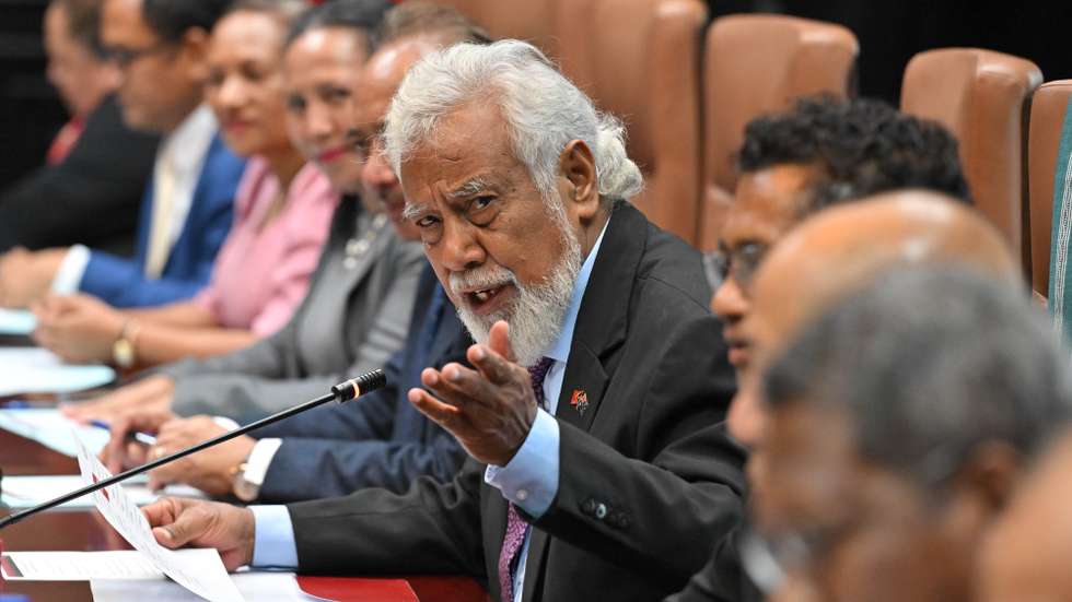 epa12686522 Timor Leste’s Prime Minister Xanana Gusmao (C) in a bilateral meeting with Australian Prime Minister Anthony Albanese (not pictured) at the Government Palace during an official visit in Dili, Timor-Leste, 28 January 2026.  EPA/MICK TSIKAS AUSTRALIA AND NEW ZEALAND OUT