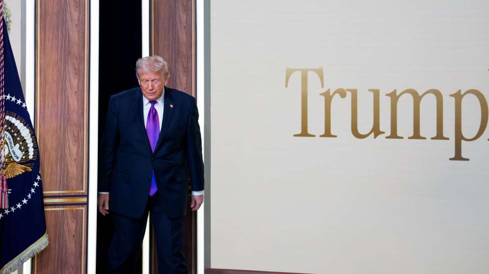 epa12707953 US President Donald J Trump arrives to present 'TrumpRx,' in the South Court Auditorium of the Eisenhower Executive Office Building on the White House Campus in Washington, DC, USA, 05 February 2026. The new government-hosted platform, TrumpRx.gov, is launched to facilitate purchases of prescription medications at discounted prices, according to the White House.  EPA/AARON SCHWARTZ / POOL