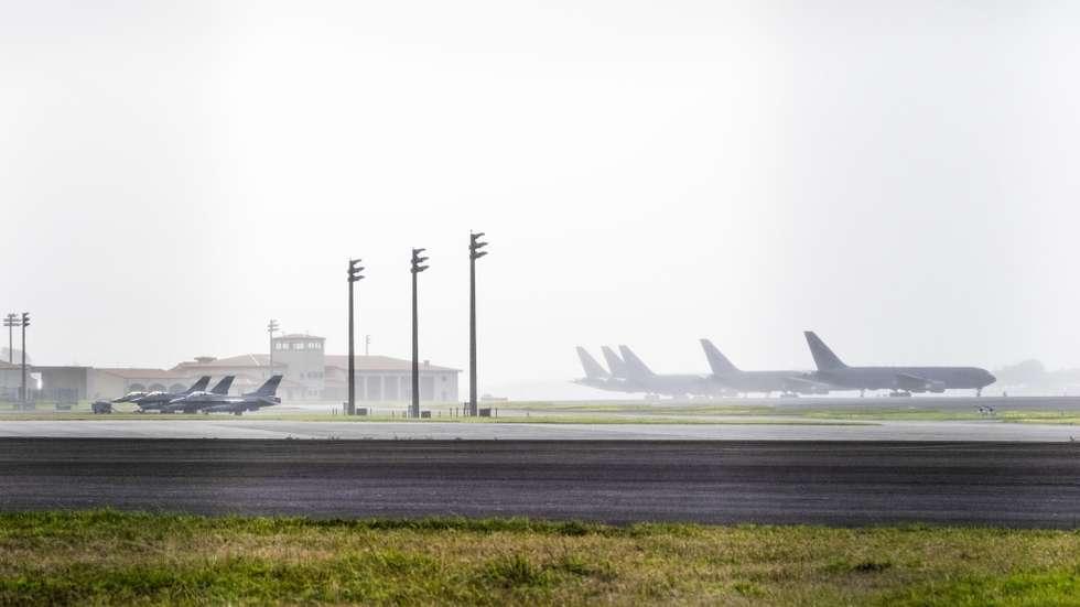 Aviões da força aérea americana estacionados na Base Aérea das Lajes, nos Açores, 19 de fevereiro de 2026. ANTÓNIO ARAÚJO/LUSA