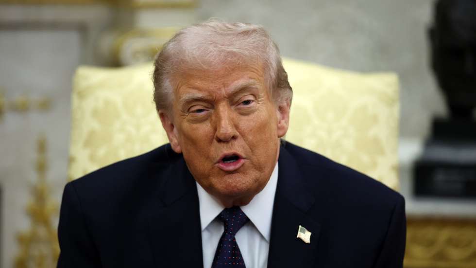 epa12792423 US President Donald Trump speaks during a bilateral meeting with German Chancellor Friedrich Merz (not pictured) in the Oval Office at the White House in Washington, DC, USA, 03 March 2026.  EPA/SAMUEL CORUM / POOL