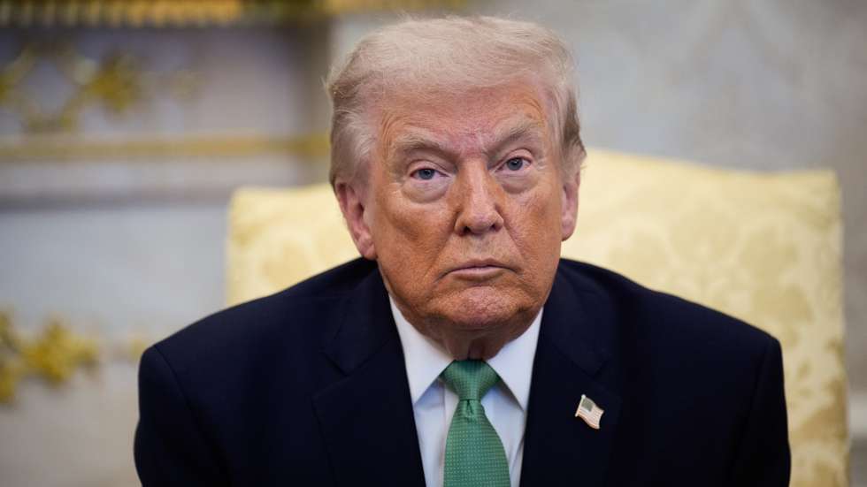 epa12827912 US President Donald Trump looks on during his  meeting with Taoiseach of Ireland Micheal Martin, in the Oval Office of the White House in Washington, DC, USA, 17 March 2026.  EPA/YURI GRIPAS / POOL
