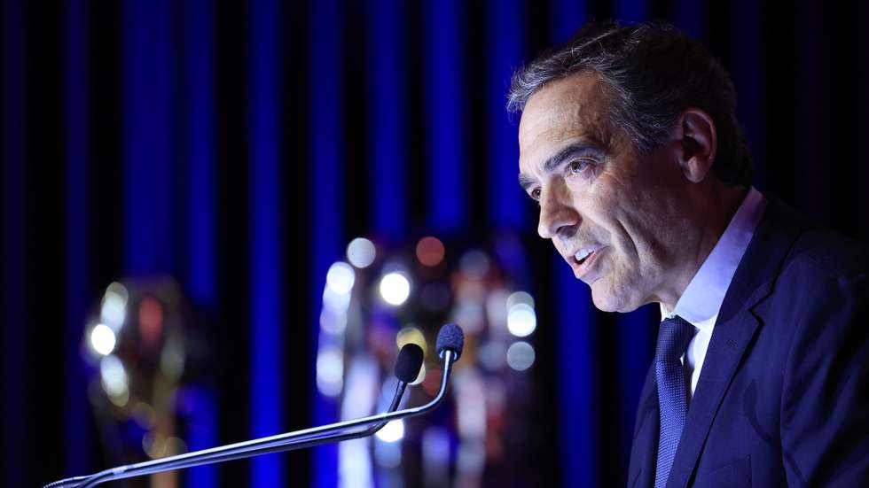 O novo presidente da Liga Portuguesa de Futebol Profissional, Reinaldo Teixeira, discursa durante a sua tomada de posse, na Arena Portugal, no Porto, 16 de abril de 2025. JOSÉ COELHO/LUSA