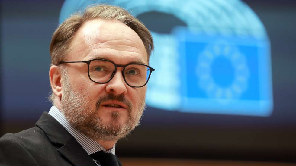 epa12848697 European Commissioner for Energy and Housing Dan Jorgensen attends a debate on EU energy security, independence and supply during a plenary session at the European Parliament in Brussels, Belgium, 25 March 2026. EU lawmakers will debate energy concerns sparked by Middle East conflict and Strait of Hormuz shipping delays, focusing on strengthening EU energy security while ensuring market stability and affordability.  EPA/OLIVIER HOSLET