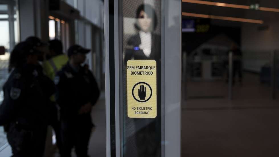 Dados biométricos no Aeroporto Humberto Delgado, em Lisboa, 07 de janeiro de 2026. CARLOS M. ALMEIDA/LUSA