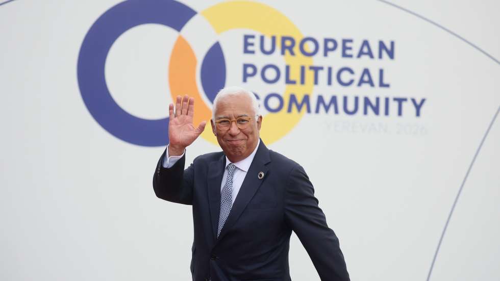 epa12931248 President of the European Council Antonio Costa gestures during the welcome ceremony for the 8th European Political Community Summit, at the Karen Demirchyan Sports and Concert Complex in Yerevan, Armenia, 04 May 2026. The 8th European Political Community Summit is taking place in the Armenian capital. Topics include European security, including in the context of economics and energy.  EPA/Leszek Szymanski  POLAND OUT