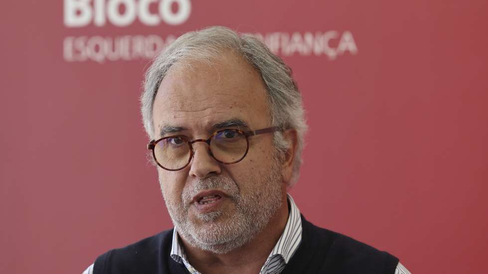O coordenador do Bloco de Esquerda (BE), José Manuel Pureza, na conferência de imprensa sobre a promulgação da Lei da Nacionalidade, na sede do partido, em Lisboa, 4 de maio de 2026. JOÃO RELVAS/LUSA