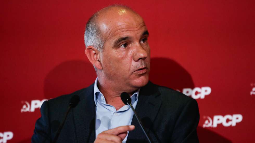 O secretário-geral do Partido Comunista Português (PCP), Paulo Raimundo, intervém no encerramento das Jornadas Parlamentares do partido, que decorreram entre 14 e 16 de junho, nos distritos de Leiria e Coimbra, Marinha Grande, 16 de junho de 2026. PAULO CUNHA/LUSA