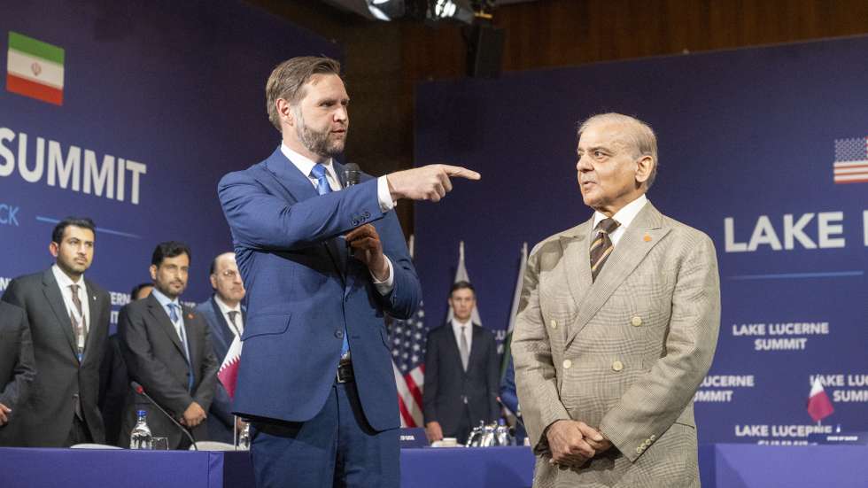 epaselect epa13053976 US Vice President JD Vance (L) and Pakistan's Prime Minister Shehbaz Sharif (R) during talks between the US and Iran, mediated by Pakistan and Qatar, at the Buergenstock resort in Obbuergen, near Lucerne, Switzerland, 21 June 2026. Delegations from the United States and Iran meet at the resort to discuss further details and technical issues after the signing of a framework agreement on peace in France.  EPA/URS FLUEELER / POOL