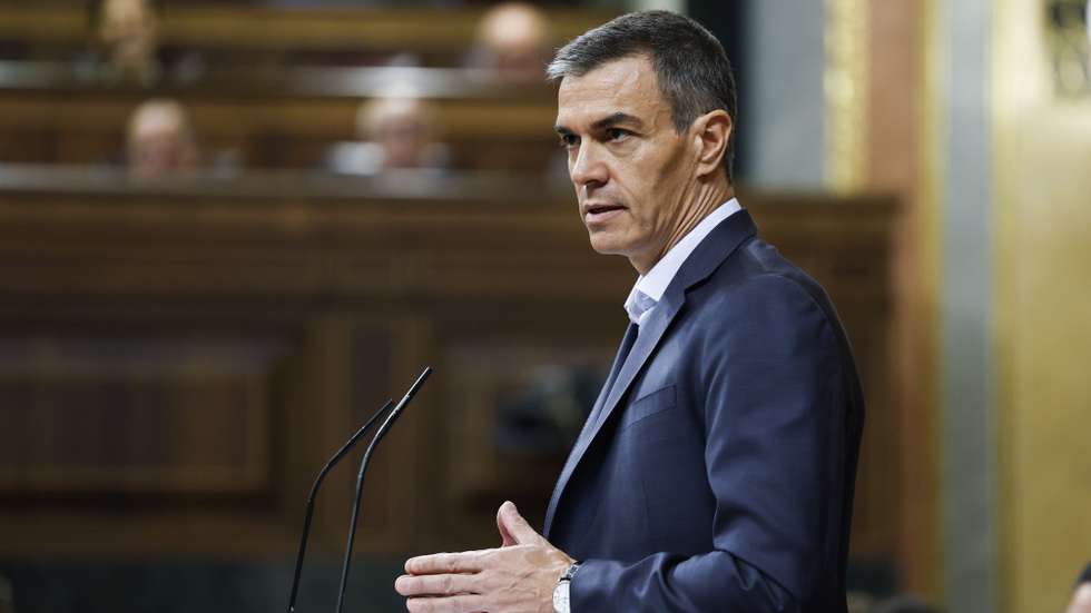 epa13060174 Spain's Prime Minister Pedro Sanchez speaks during a plenary session at the Congress of Deputies, in Madrid, Spain, 24 June 2026. Prime Minister Sanchez appears before the Spanish lower house of parliament to defend his government's record amid a series of corruption cases and judicial investigations affecting his party PSOE and its inner circle.  EPA/CHEMA MOYA