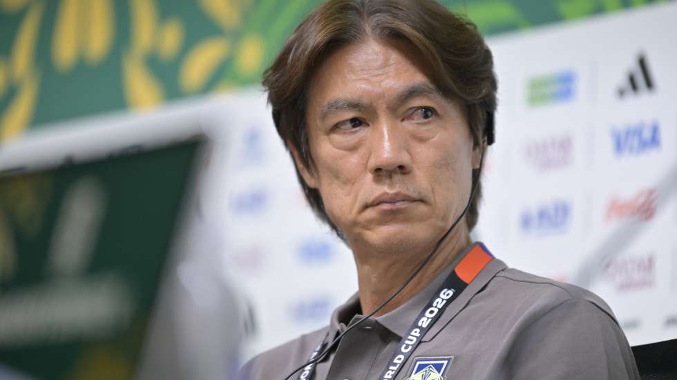epa13059389 South Korea's coach, Hong Myung-bo, speaks at a press conference in Monterrey, Mexico, 23 June 2026. South Korea will face South Africa in their 2026 FIFA World Cup Group A soccer match on 25 June.  EPA/MIGUEL SIERRA