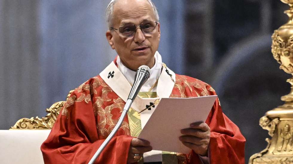 epa13071869 Pope Leo XIV presides over the Holy Mass on the Solemnity of the Holy Apostles Peter and Paul, in Saint Peter's Basilica, Vatican City, 29 June 2026.  EPA/RICCARDO ANTIMIANI
