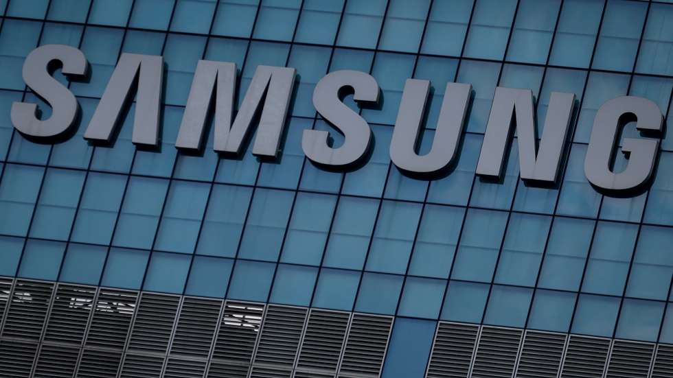 epa12999357 The Samsung logo adorns the Samsung Research and Development Center in Hanoi, Vietnam, 28 May 2026. Samsung is one of the largest foreign investors in the country, currently operating six manufacturing plants, a research and development center and a sales entity across Bac Ninh, Thai Nguyen, Hanoi, and Ho Chi Minh City.  EPA/LUONG THAI LINH
