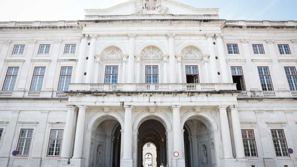 Fachada do Palácio Nacional da Ajuda, em Lisboa, 09 de outubro de 2024. Património. Monumentos. ANTÓNIO PEDRO SANTOS/LUSA