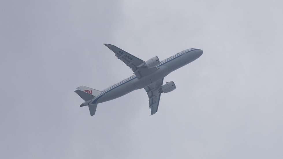 epa13163096 An Air China Comac C919 aircraft takes off for Ulaanbaatar, Mongolia, from Beijing Capital International Airport, China, 12 August, 2026. The Comac C919, a Chinese commercial airplane built by Commercial Aircraft Corporation of China, made its first commercial route to Mongolia on 12 August.  EPA/ANDRES MARTINEZ CASARES