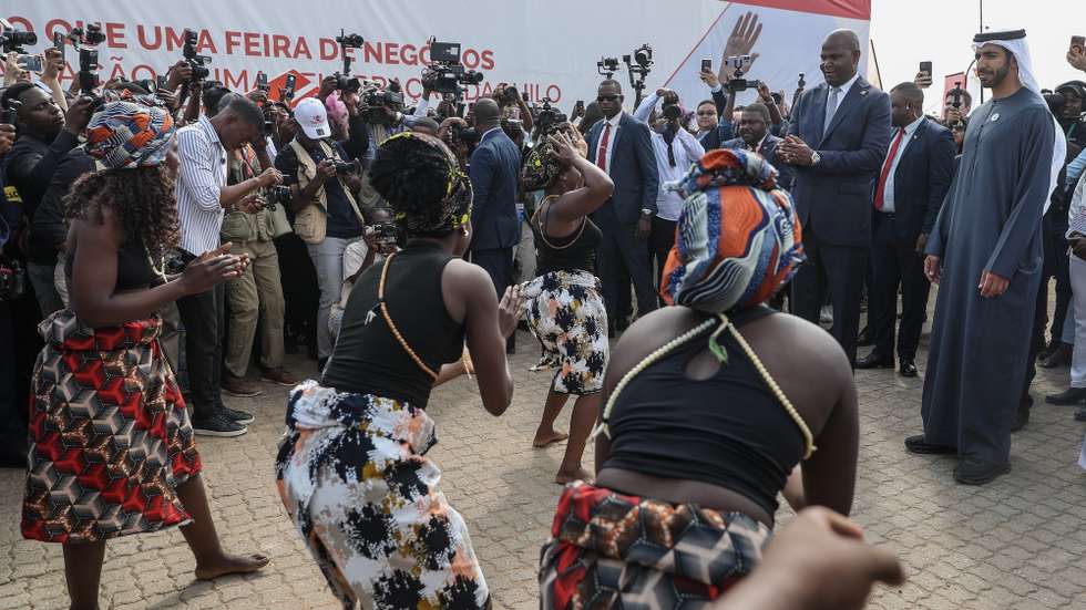 O Presidente de Moçambique, Daniel Chapo (3-D), à chegada para a inauguração da Feira Internacional de Maputo (Facim), a maior exposição de bens e serviços do país, em Maputo, Moçambique, 31 de agosto de 2026. LINA CEBOLA/LUSA