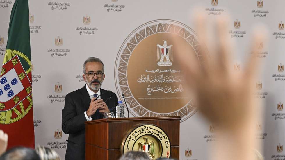 epa13245964 Portuguese Foreign Minister Paulo Rangel attends a joint press conference with the Egyptian Foreign Minister Badr Abdelatty (not pictured) after their meeting in the New Administrative Capital, east of Cairo, Egypt, 17 September 2026.  EPA/MOHAMED HOSSAM