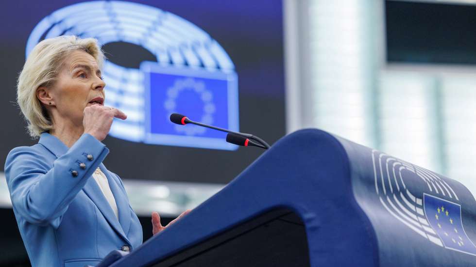 epa13284137 European Commission President Ursula von der Leyen speaks at the European Parliament session in Strasbourg, France, 06 October 2026.  EPA/OLIVIER MATTHYS