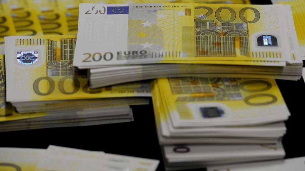 Os juros da Irlanda subiam a dois anos e desciam a cinco e a 10 anos