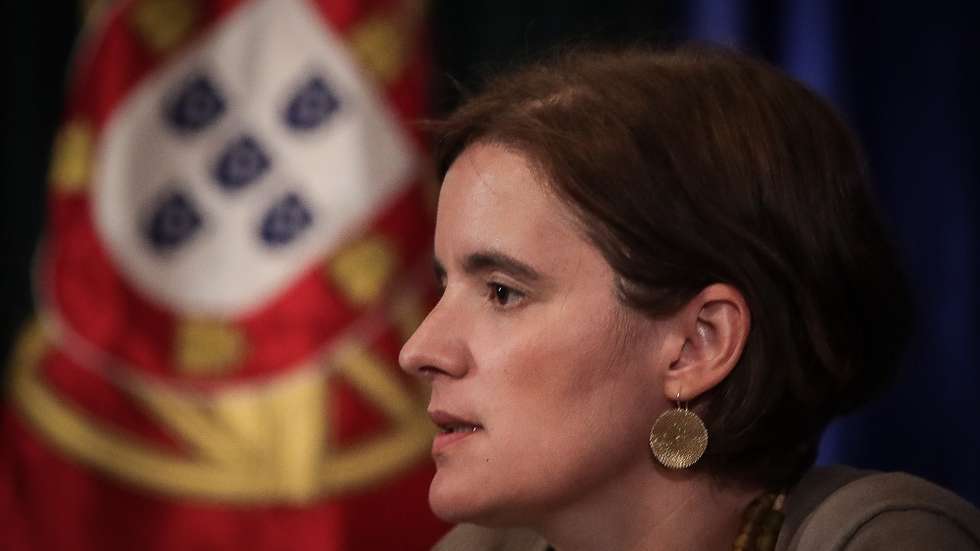 A ministra de Estado e da Presidência, Mariana Vieira da Silva, durante a conferência de imprensa no final da reunião do Conselho de Ministros, no Palácio Nacional da Ajuda, em Lisboa, 16 de julho de 2020. MÁRIO CRUZ/POOL/LUSA
