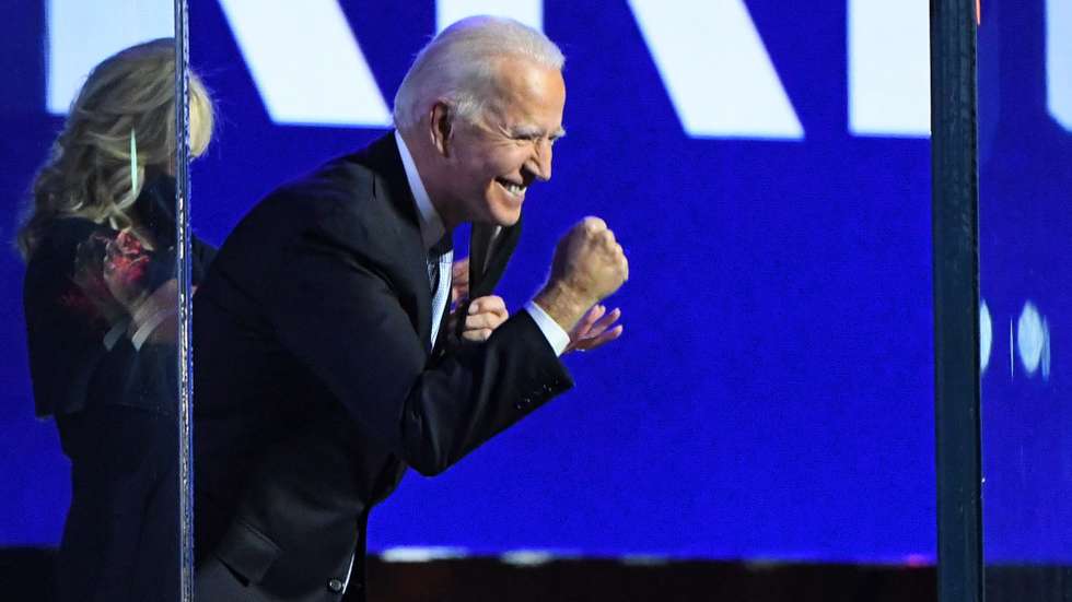 epa08806650 President-elect Joe Biden and his wife Jill Biden celebrate during celebratory event held outside of the Chase Center in Wilmington, Delaware, USA, 07 November 2020. According to media reports, Biden has defeated President Donald Trump in the 2020 USA presidential election to become the United Sates' 46th president.  EPA/Robert Deutsch / POOL