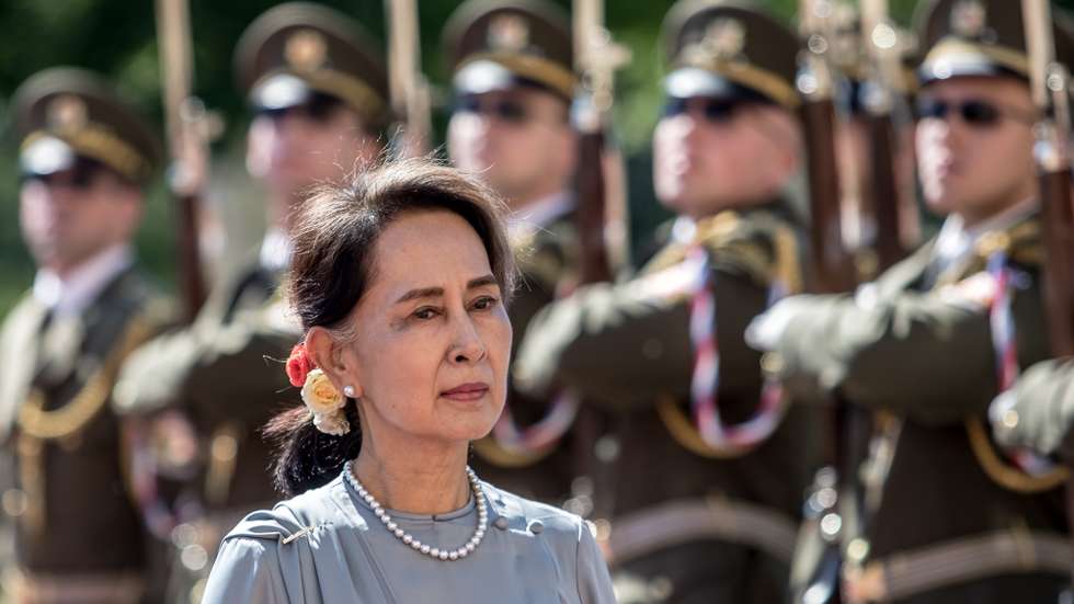 epa08978815 (FILE) - Myanmar's State Counselor Aung San Suu Kyi inspects a guard of honor during a welcome ceremony in Prague, Czech Republic, 03 June 2019 (reissued 01 February 2021). According to media reports Myanmar's State Counselor Aung San Suu Kyi and Myanmar president Win Myint were arrested by the military in a raid on 01 February amidst reports of a coup.  EPA/MARTIN DIVISEK *** Local Caption *** 56487053