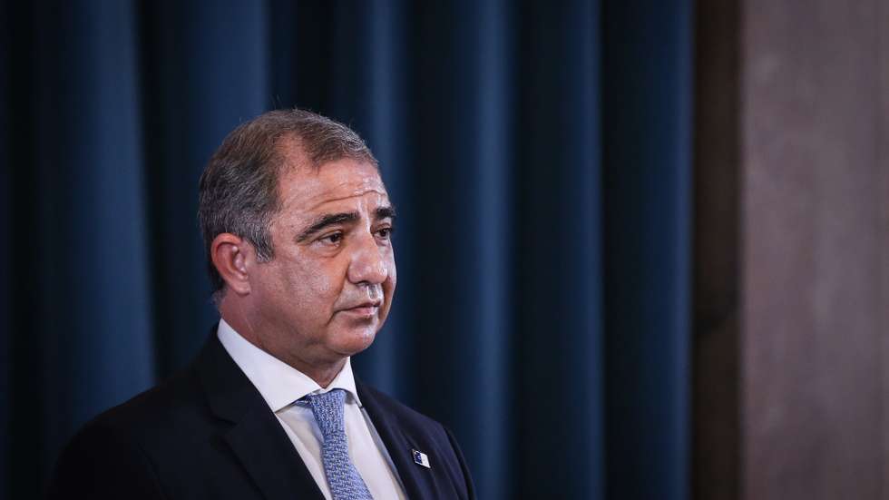 O Presidente do Governo Regional dos Açores José Manuel Bolieiro , usa da palavra durante a assinatura do contrato de financiamento dos investimentos previstos no PRR para a Região Autónoma dos Açores, no Palácio da Ajuda, em Lisboa, 02 de setembro de 2021. RODRIGO ANTUNES/LUSA