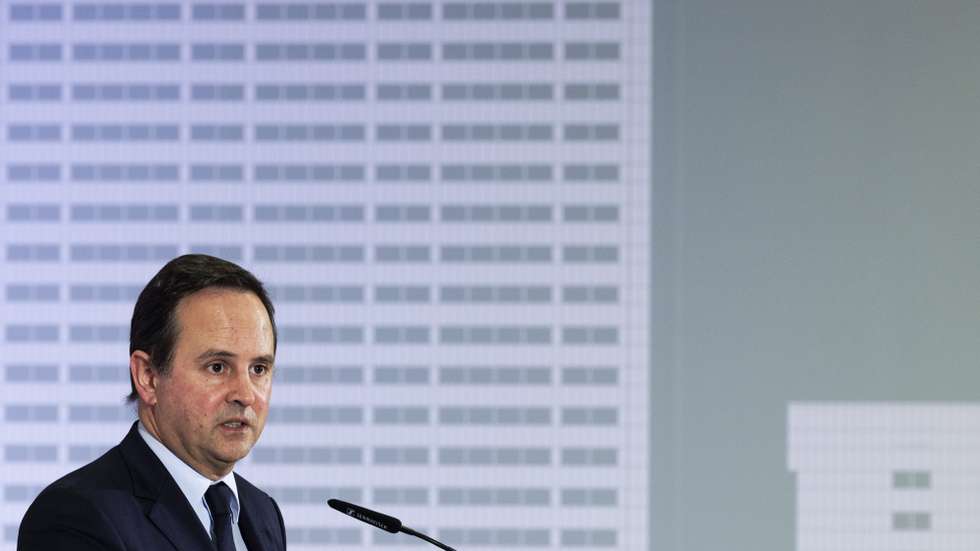 epa10451037 Portuguese Finance Minister, Fernando Medina, delivers a joint press conference with the Spanish Deputy Prime Minister and Minister of Economy (not pictured), following their meeting in Madrid, Spain, 06 February 2023.  EPA/Sergio Perez