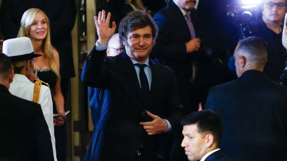 Novo Presidente da Argentina anuncia reforma para desregulamentar economia