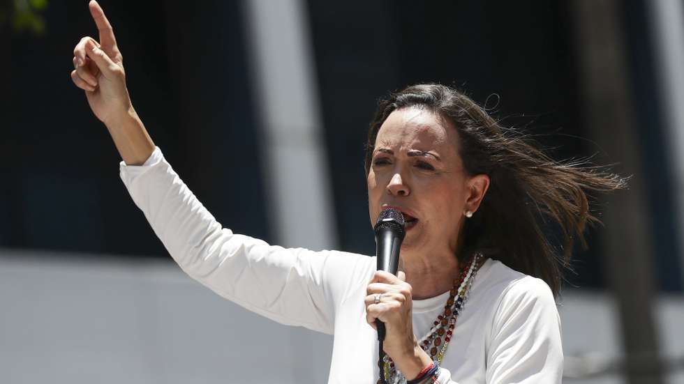 epa11679442 (FILE) - Venezuelan opposition leader Maria Corina Machado gives a speech to supporters at a rally in Caracas, Venezuela, 28 August 2024(re-issued 24 October 2024). The European Parliament’s President Roberta Metsola on 24 October 2024 announced Maria Corina Machado and Edmundo Gonzalez Urrutia the winners of the 2024 Sakharov Prize for Freedom of Thought, following the meeting of the Conference of Presidents which took the decision.  EPA/RONALD PENA R