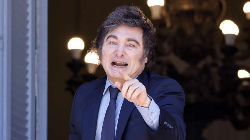 epa11731535 Argentine President Javier Milei reacts during his meeting with the Italian prime minister at the Casa Rosada in Buenos Aires, Argentina, 20 November 2024. Meloni is on her first official visit to Argentina after participating in the G20 leaders’ summit in Rio de Janeiro.  EPA/JUAN IGNACIO RONCORONI