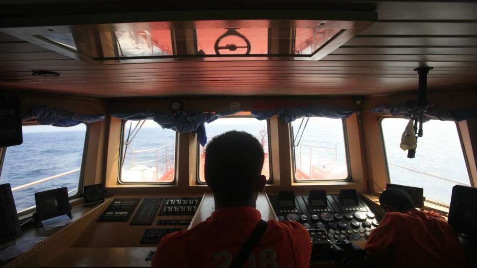 epa04121230 Indonesian Search And Rescue (SAR) members conduct a search operation for the missing Malaysian Airlines airplane in the Malacca straits, near Aceh Sea, Sumatera, Indonesia, 12 March 2014. The search for missing Malaysia Airlines flight MH370 was expanded, including more areas that were not on its flight path. Nearly 100 vessels and aircraft from 10 countries in Asia and the Pacific, including Malaysia, were scouring the South China Sea to locate the Boeing 777-200 that disappeared on en route to Beijing from Kuala Lumpur on 08 March.  EPA/HOTLI SIMANJUNTAK