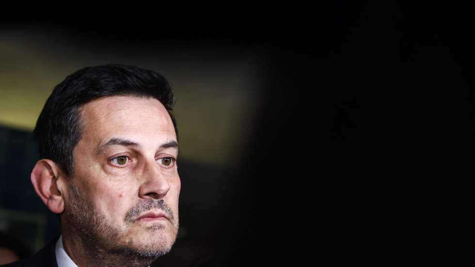 I El R Rocha Freguesias. IL defende inconstitucionalidade – Observador