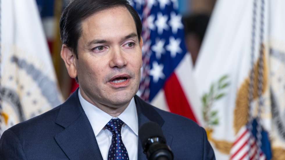 epa11842336 US Secretary of State Marco Rubio delivers remarks after being sworn in by US Vice President JD Vance (unseen) in the Vice President's ceremonial office in Washington, DC, USA, 21 January 2025. The Senate unanimously confirmed Rubio as America's 72nd Secretary of State with a bipartisan vote of 99-0.  EPA/SHAWN THEW / POOL