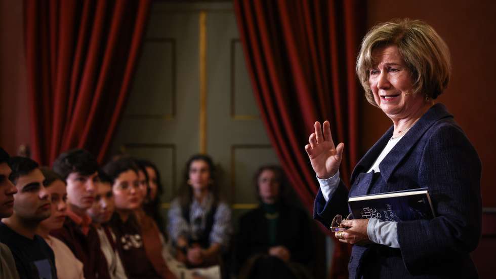 A escritora e conselheira de Estado, Lídia Jorge, durante a iniciativa “Encontros no Palácio de Belém” organizada pela Presidência da República, em Lisboa, 25 de fevereiro de 2025. RODRIGO ANTUNES/LUSA