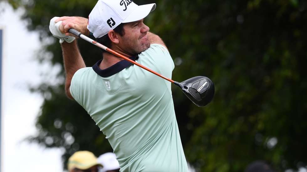 epa11735425 Ricardo Gouveia of Portugal plays a shot during the Australian PGA Championship at Royal Queensland Golf Club in Brisbane, Australia, 23 November 2024.  EPA/JONO SEARLE AUSTRALIA AND NEW ZEALAND OUT