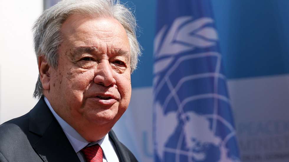 epa12095637 United Nations Secretary-General Antonio Guterres arrives for the UN Peacekeeping Ministerial forum in Berlin, Germany, 13 May 2025. The UN Peacekeeping Ministerial runs from 13 to 14 May 2025, and serves as a high-level political forum to discuss the future of peacekeeping and for Member States to express and demonstrate their political support.  EPA/FILIP SINGER