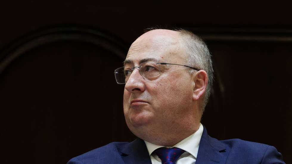 O ministro da Agricultura e Pescas, José Manuel Fernandes, na sua audição perante a Comissão de Agricultura e Pescas, na Assembleia da República, em Lisboa, 11 de fevereiro de 2025. TIAGO PETINGA/LUSA