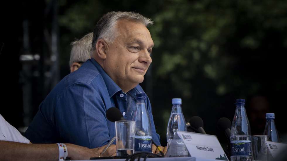 epa12264255 A handout photo made available by the Hungarian PM’s General Department of Communication shows Hungarian Prime Minister Viktor Orban speaking during the 34th Balvanyos Summer University and Students' Camp in Baile Tusnad, Transylvania, Romania, 26 July 2025.  EPA/Hungarian PM Gen. Dept/Zoltan Fischer/HANDOUT HANDOUT EDITORIAL USE ONLY/NO SALES