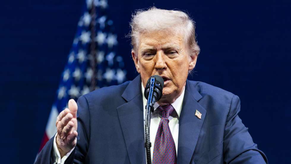 epa12362527 US President Donald Trump speaks at the religious liberty commission at the Museum of the Bible in Washington, DC, USA, 08 September 2025. Trump spoke about religion in schools, limiting transgender surgeries, and his administration's attempt to end what he termed the woke agenda.  EPA/JIM LO SCALZO / POOL