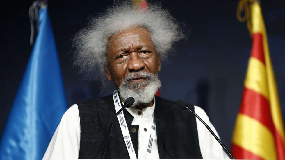 epa11768476 Nobel Laureate, Nigerian playwright and novelist Wole Soyinka speaks during the Global Forum against Racism and Discrimination in Barcelona, Spain, 10 December 2024. The fourth edition of the forum, co-organised by UNESCO, the Spanish Government, Government of Catalonia and the City of Barcelona, takes place from 10 until 11 December 2024 in Barcelona.  EPA/QUIQUE GARCIA