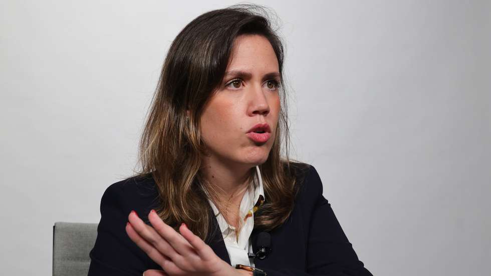 A eurodeputada do Partido Social Democrata (PSD), Lídia Pereira, durante a entrevista na sede da Agência Lusa, em Lisboa, 27 outubro 2025. (ACOMPANHA TEXTO DE 30-10-2025)  MANUEL DE ALMEIDA/LUSA