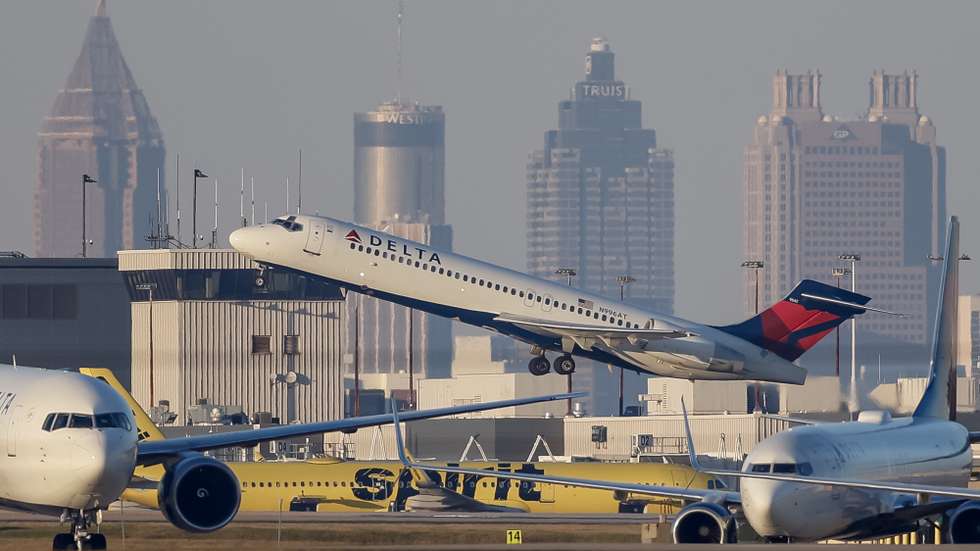 epa12506637 A Delta Air Lines flight departs from Hartsfield-Jackson Atlanta International Airport in Atlanta, Georgia, USA, 05 November 2025. The longest US federal government shutdown has resulted in travel delays nationwide for air passengers. Employees with the Transportation Security Administration (TSA) and Federal Aviation Administration (FAA) Air Traffic Control are among the 'essential workers' who are working without pay.  EPA/ERIK S. LESSER