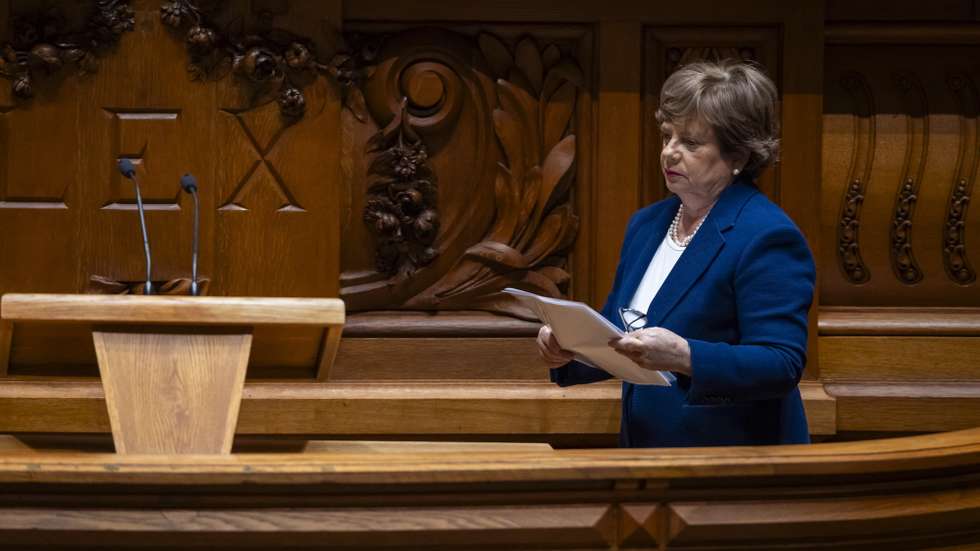 A ministra da Administração Interna, Maria Lúcia Amaral, momentos antes de usar da palavra, durante a sessão plenária sobre segurança interna, na Assembleia da República, em Lisboa, 22 de janeiro de 2026. JOSÉ SENA GOULÃO/LUSA