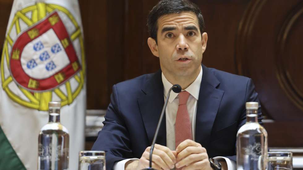 O ministro da Presidência, António Leitão Amaro, intervém na audição perante a Comissão de Cultura, Comunicação, Juventude e Desporto, na Assembleia da República, em Lisboa, 28 de janeiro de 2026. JOÃO RELVAS/LUSA