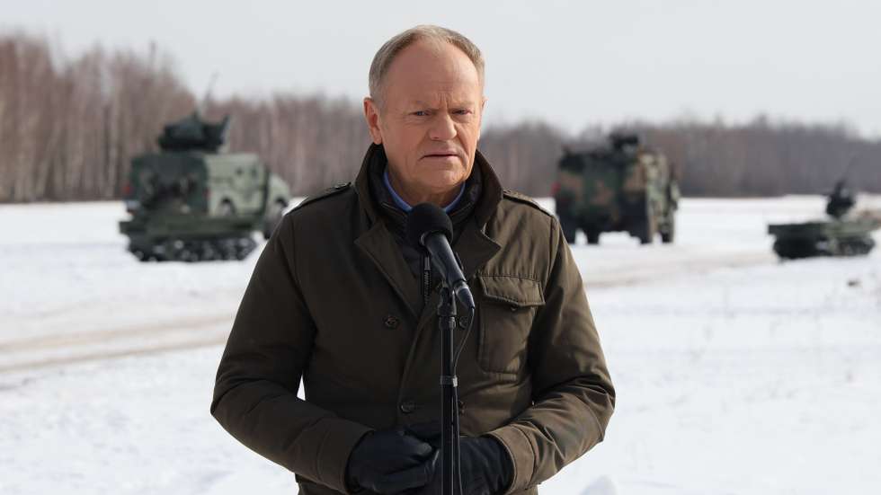 epa12756537 Prime Minister Donald Tusk during a statement for the media at the Military Institute of Armament Technology training ground in Zielonka, Central Poland, 19 February 2026. Open tests of unmanned weapon systems took place at the training ground with the aim of jointly demonstrate airborne and land unmanned strike, reconnaissance, evacuation, and transport systems from the Polish Armaments Group and military and civilian research institutes.  EPA/PAWEL SUPERNAK POLAND OUT
