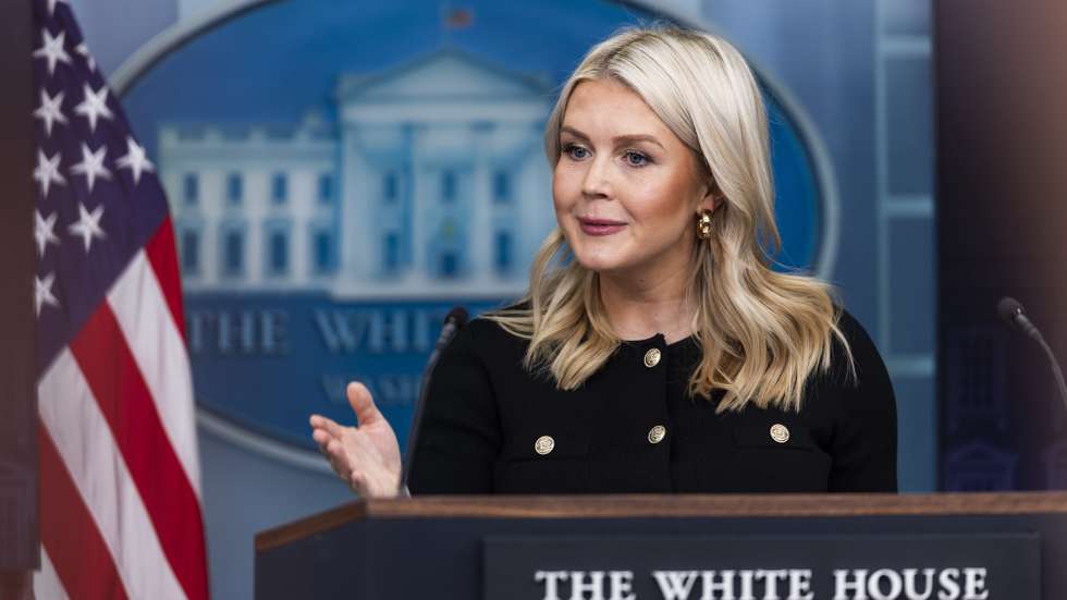 epa12755359 White House Press Secretary Karoline Leavitt speaks to reporters in the briefing room of the White House in Washington, DC, USA, 18 February 2026. Leavitt spoke about the partial government shutdown, as well as the growing humanitarian crisis in Cuba.  EPA/JIM LO SCALZO