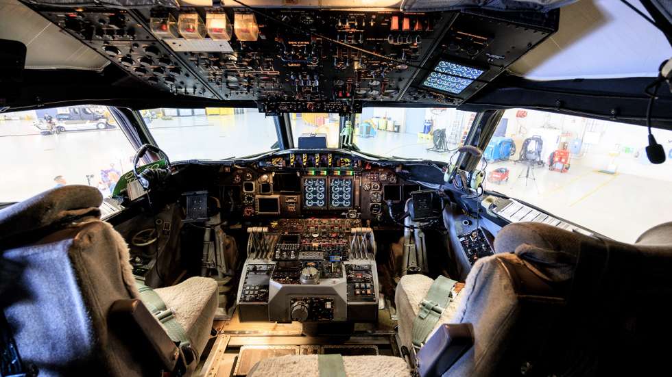 epa12078231 A view of the cockpit of a National Oceanic and Atmospheric Administration Department of Commerce (NOAA) Lockheed WP-3D Orion research plane at the NOAA Aircraft Operations Center in Lakeland Linder International Airport, in Lakeland, Florida, USA, 06 May 2025. NOAA's fleet of 10 crewed aircraft is operated, managed and maintained by NOAA Marine and Aviation Operations. The 2025 Atlantic hurricane season runs from June 1 to November 30.  EPA/CRISTOBAL HERRERA-ULASHKEVICH